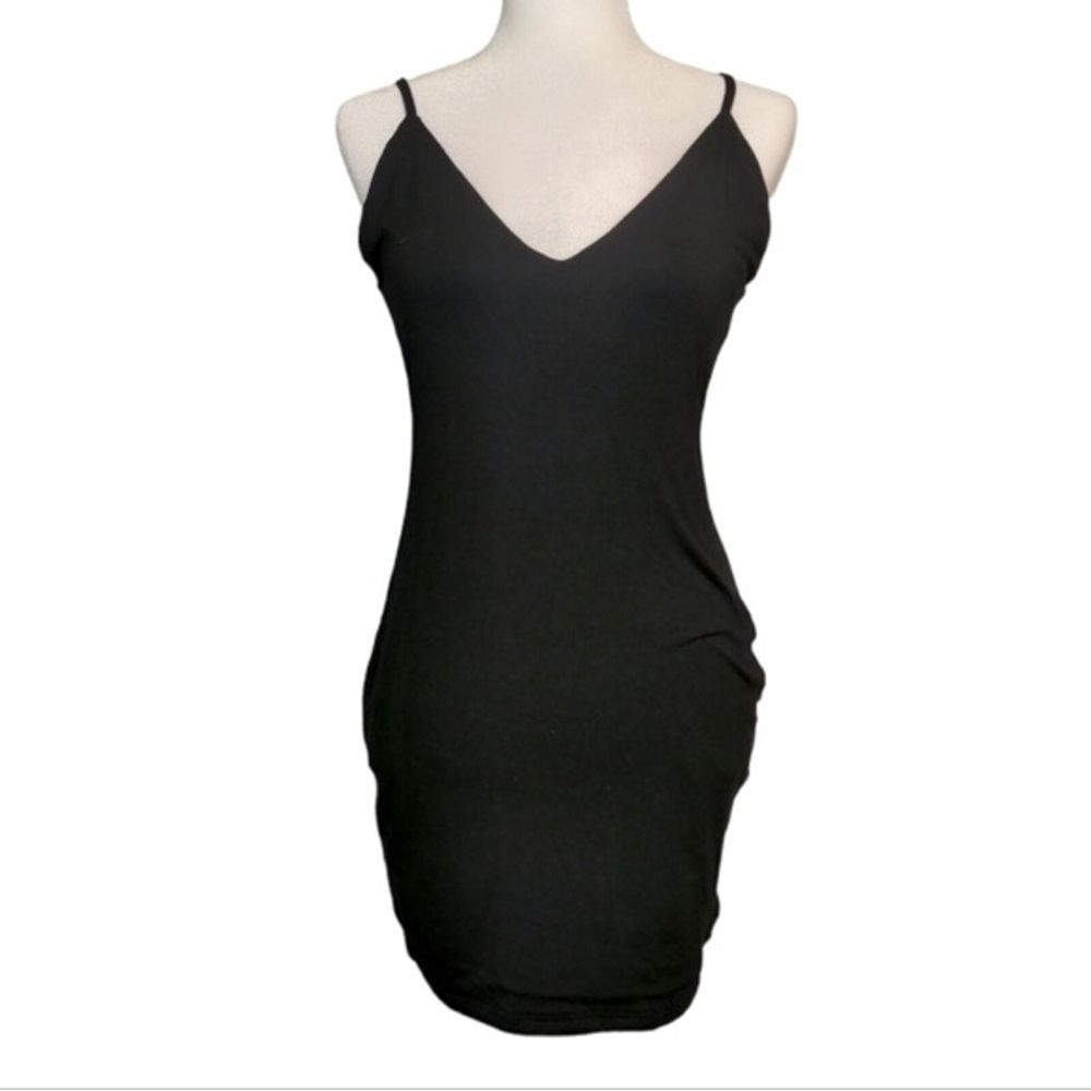 by the way. Revolve Black Dress Spaghetti Strap Tie Low Back Dress Size M‎